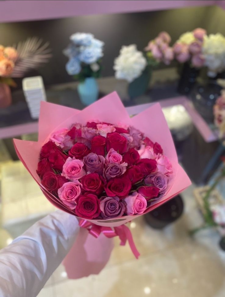30 beautiful Mixed Roses Bouquet